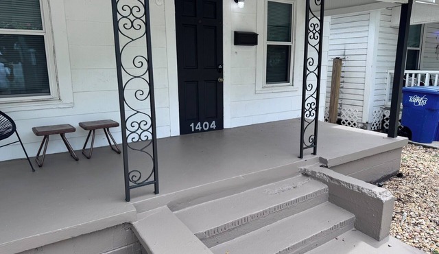 Historic bungalow near Hyde Park Village, in vibrant Tampa