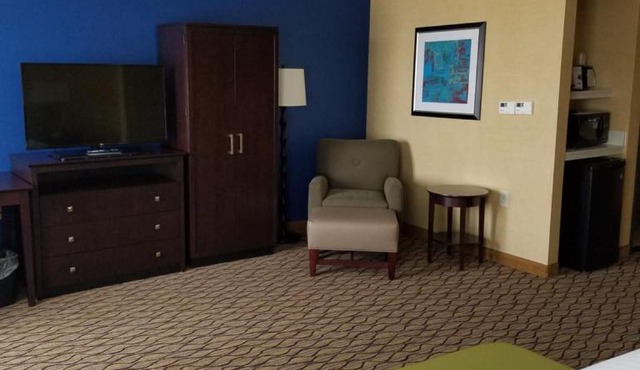 Holiday Inn Express Bordentown - Trenton South by IHG