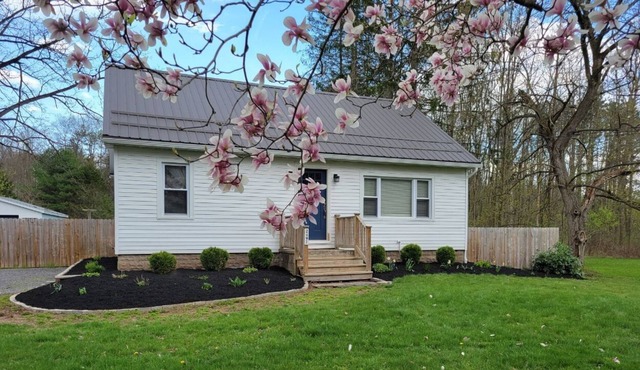 Honeysuckle Homestead in Waterloo