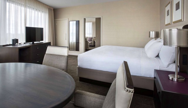 Hyatt Regency Pittsburgh International Airport in Pittsburgh