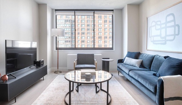Inviting Ues 1BR w/Elevator & Pool, nr Central Park, by Blueground