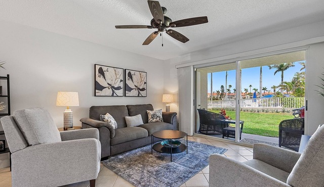 Isla Del Sol Vista Verde West December and January available New to the market