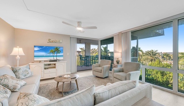 Island Beach Club P2B – Newly Renovated Beach View Retreat