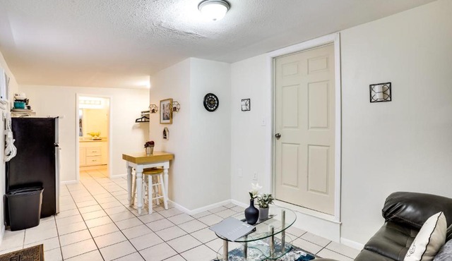 Lakeland Vacation Rental: 38 Mi to Disney!