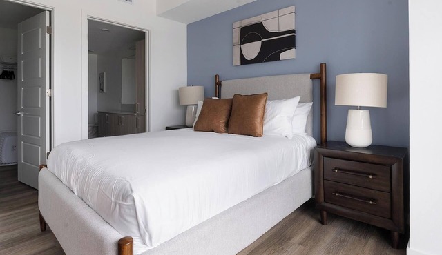 Landing | Amazing 2BD, Pool