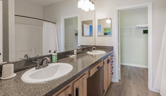 Landing at Grandeville at River Place - 2 Bedrooms in Downtown Oviedo