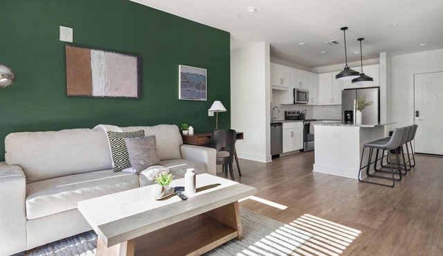 Landing | Incredible 2BD, Clubhouse, Gym