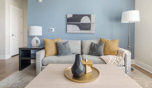 Landing | Stunning 2BD, Clubhouse, Gym