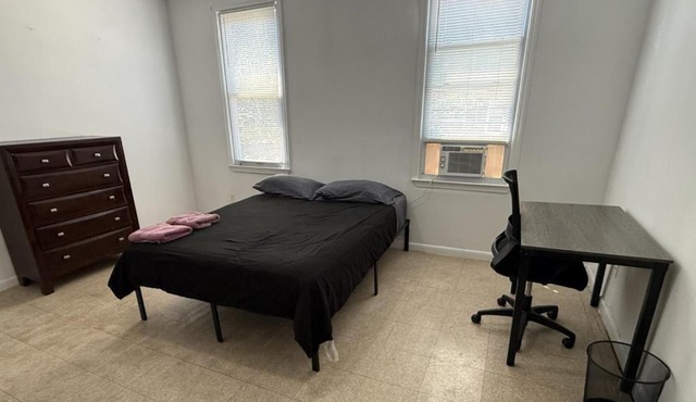 Large and private 3 bedroom and 2 bathroom apartment, separate street entrance