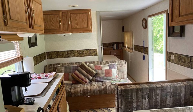 LET'S GO CAMPING ~ CATTLE VIEW CAMPER in Ararat
