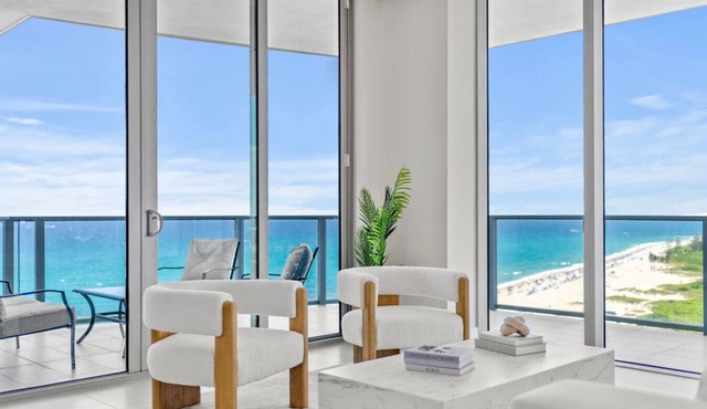 Lux High Rise -Ocean Front View Condo 2BR 2.5BA