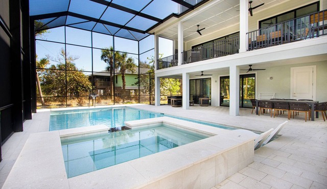 Luxurious New Construction with Gulf Views on Sanibel - Seaclusion
