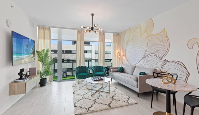 LUXURY 1 BDRM/1B APT IN MIAMI DESIGN DISTRICT AREA
