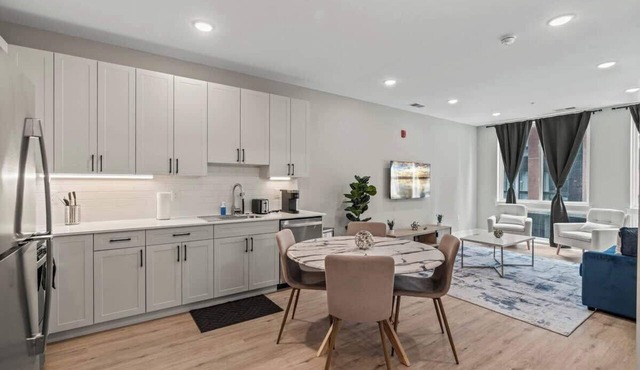 Luxury 1BD | 3 Beds | Northern Liberties