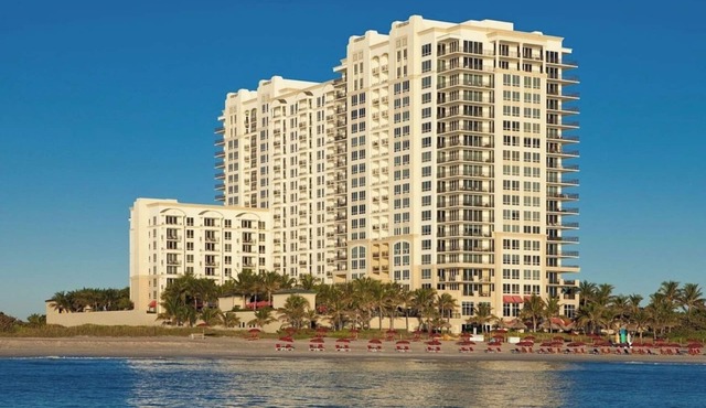 Luxury 1BR Resort Condo in Palm Beach Marriott Singer Island – Resort View