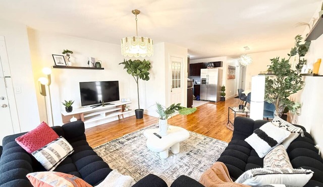 Luxury 3BR 2BR Retreat NYC+ Gateway+Free 1 Parking
