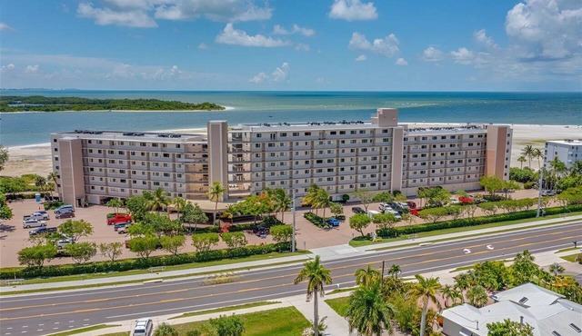 Luxury Beachfront Condo