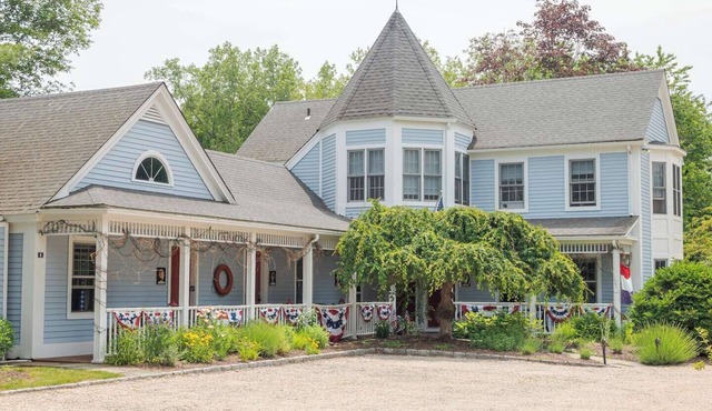 Maritime History Meets Modern Comfort at the Carriage House in Old Mystic, CT! in Old Mystic