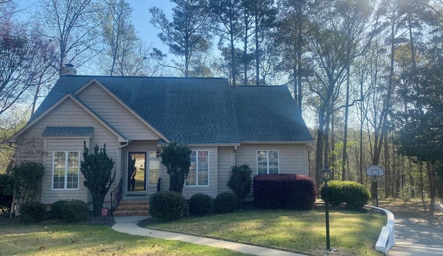Masters Week Retreat with Sports Bar, Outdoor Patio & Prime Entertaining Spaces in North Augusta