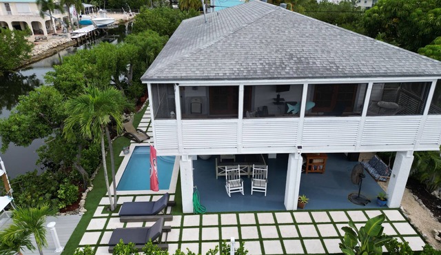 Mermaid House: Heated Pool, Dual Dockage & Outdoor Bar on the Canal