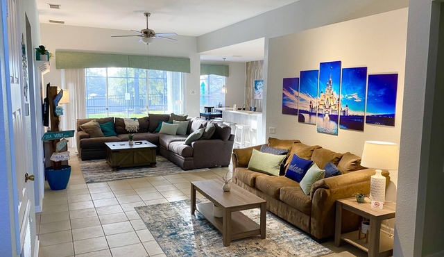 Mickey’s Vacation Villa-Premium- Minutes from Disney World with private pool!