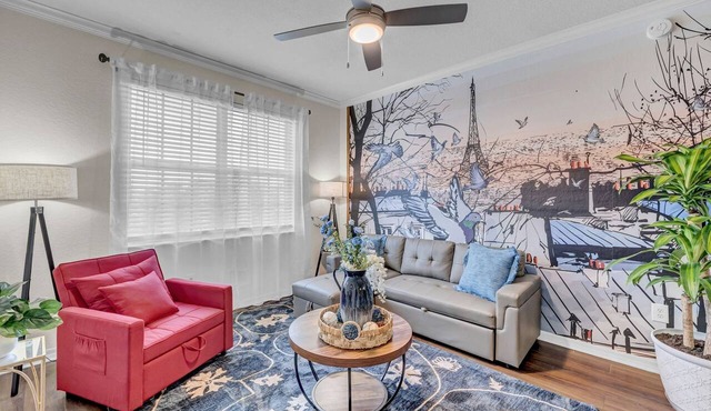 Modern 2BR/2BA | Pool + Gym Near Airport #9