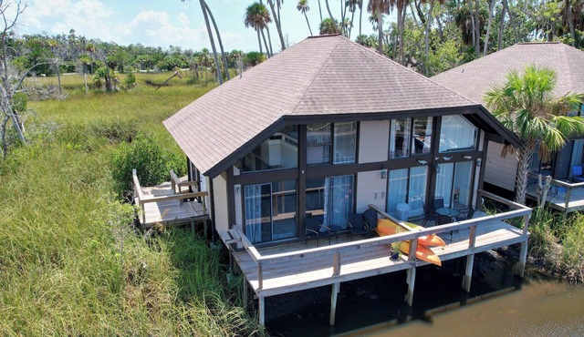 Most unique unit at Sawgrass Landing 1-bedroom waterfront condo in Crystal River