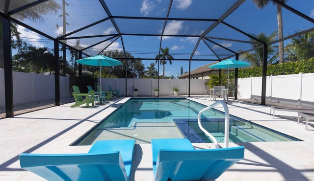 Naples Park Pool and Spa