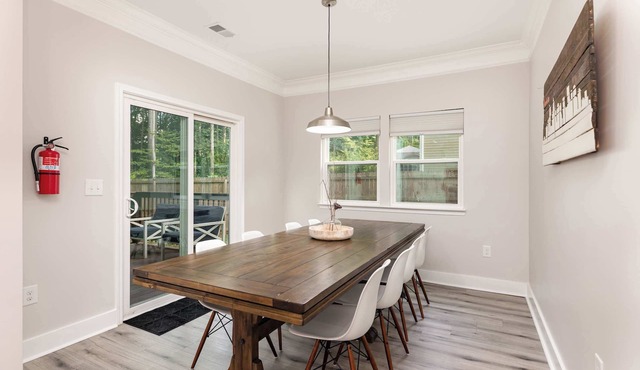 New Listing! Sleeps 11~Hot Tub~Fenced In Backyard