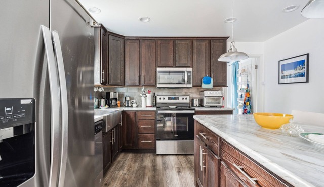 NEW LISTING! The Northern Estate (3-Bedroom Home) by RedAwning in Godeffroy