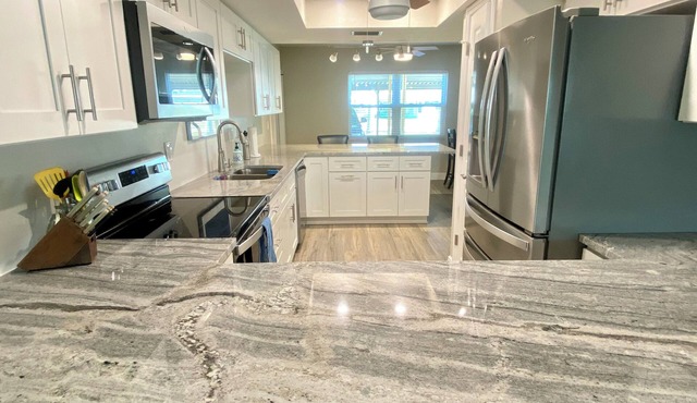 NOW AVAILABLE Jan-Mar, 2027! Waterfront Condo in Cape Coral, near famous beaches