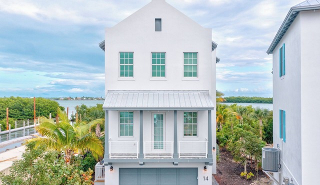 Ocean Palms Luxury Oceanfront SeaGlass Cove FLKeys