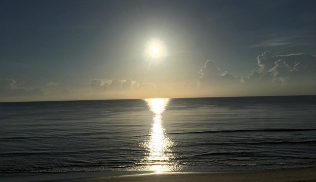 Oceanfront condominium for rent Jensen, Beach Florida