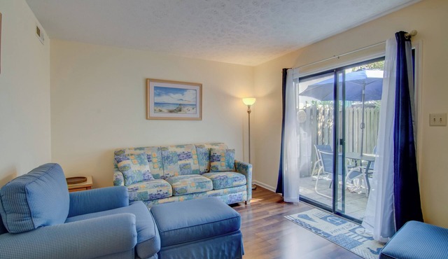One Block from Ocean, Family-Friendly, Shared Pool, Two Bedroom Condo