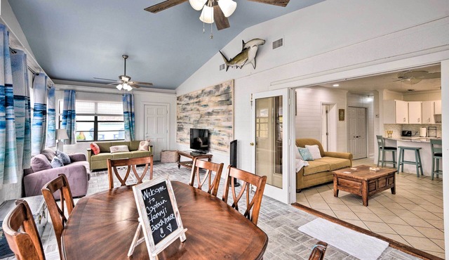 Ormond Beach Retreat w/Deck - Steps to Ocean!