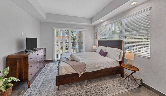 Peaceful Retreat 2BR with Pool & Gym