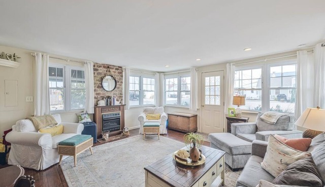 Pet-friendly w/Private Deck | Close to Beaches!