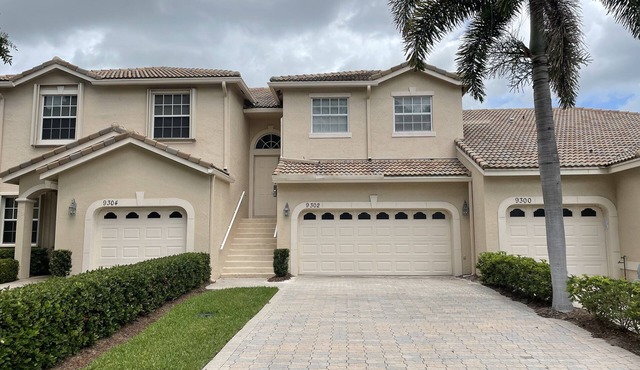 PGA Village 3 bedroom lake view
