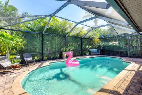Port St Lucie Retreat: Lanai w/Private Pool!