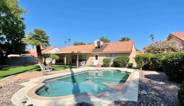 Pristine! Single-Story Home with Pool in Chandler in Chandler