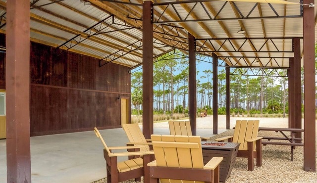 ☀️ Private Bath - Pet Friendly - Outdoor Kitchen - Treasure Bay 🌴