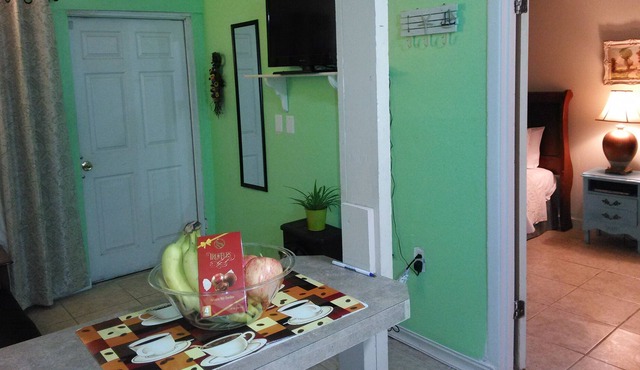Private Cozy Nr Lake, Safe Quiet Incl everything + Wifi nr Legoland