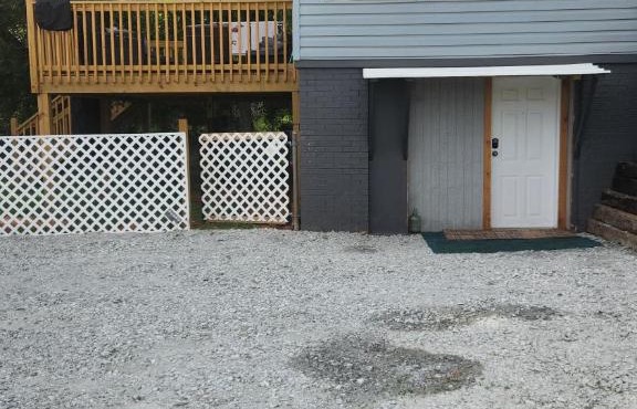 Private&Modern cozy studio near GSP airport & BMW