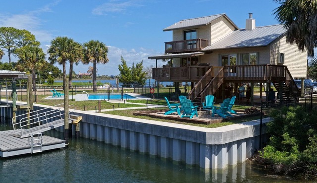 Private Pool & Dock Family Fishing Bungalow Retreat Near Shell Point Beach