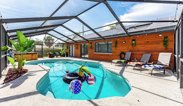 Private Pool Retreat Near Tampa with Hot Tub Game Room Sleeps 12