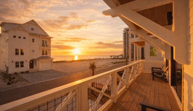 🌊 Private Pool | Gulf Views | 5 King En suites | Bonfires | Beach Service 🏝️