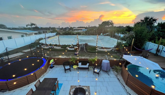 Private Skatepark, Walk to Beach, Pool, Relax, Great for Family Fun!
