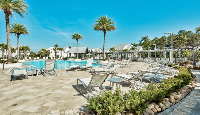Prominence on 30A by Panhandle Getaways