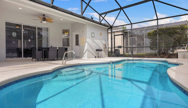 ref 998PF Stunning villa own pool. Pet friendly. Near Disney