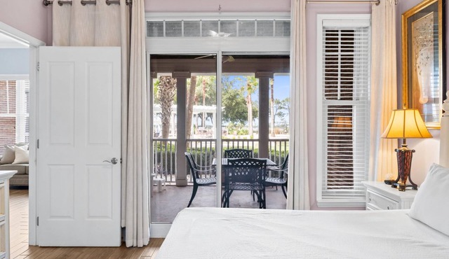 Reflections at Bay Point by Panhandle Getaways